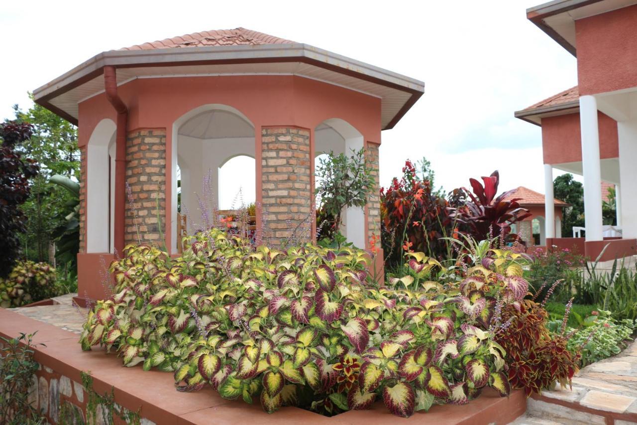 Hotel Maisons-Sifa Butare Esterno foto