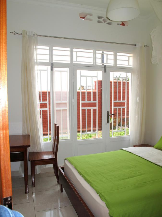 Hotel Maisons-Sifa Butare Esterno foto