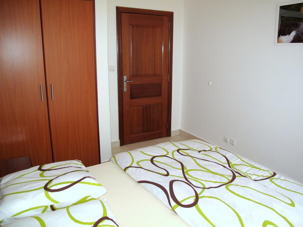 Hotel Maisons-Sifa Butare Esterno foto