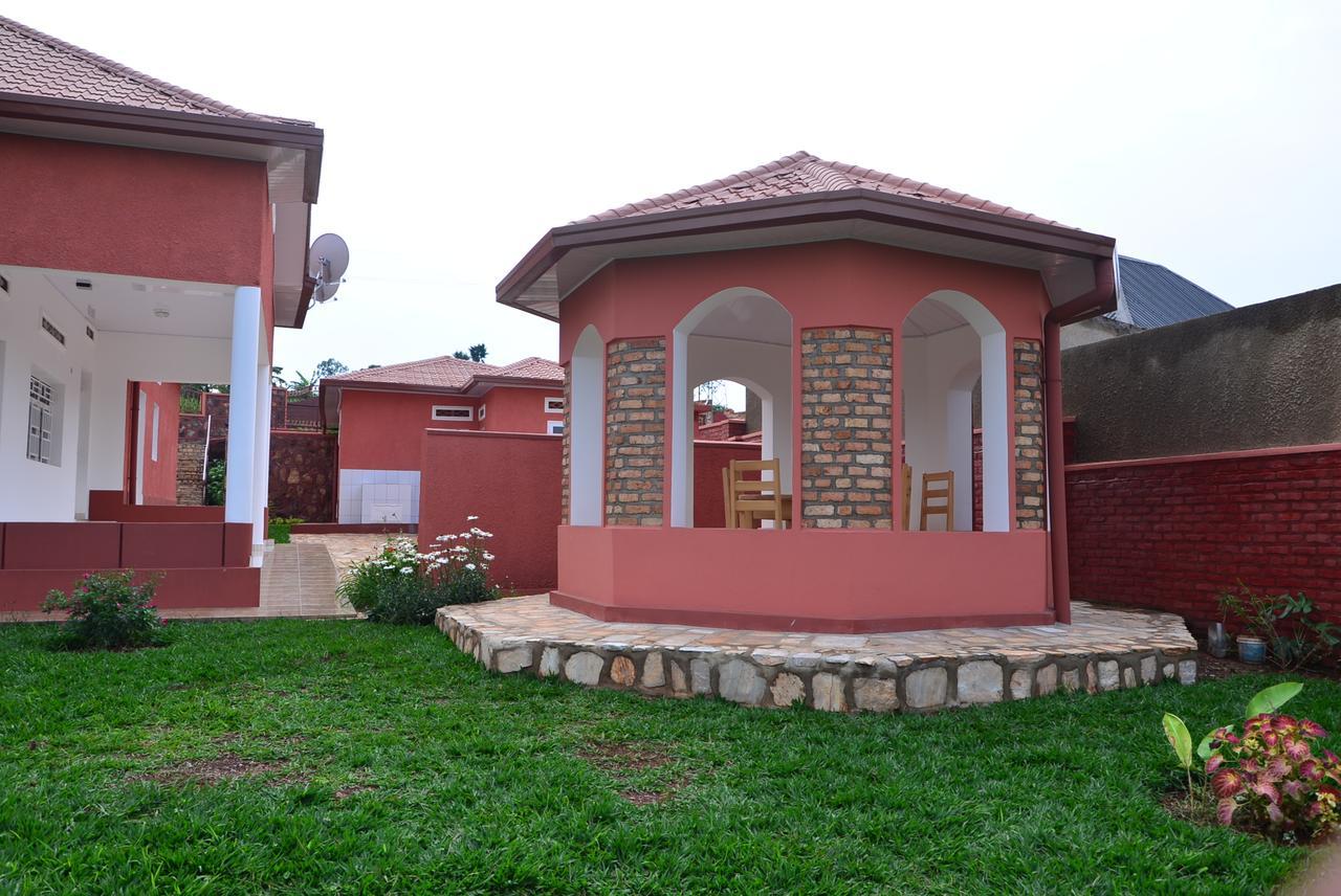Hotel Maisons-Sifa Butare Esterno foto