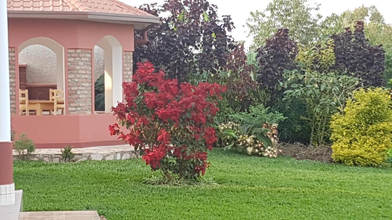 Hotel Maisons-Sifa Butare Esterno foto