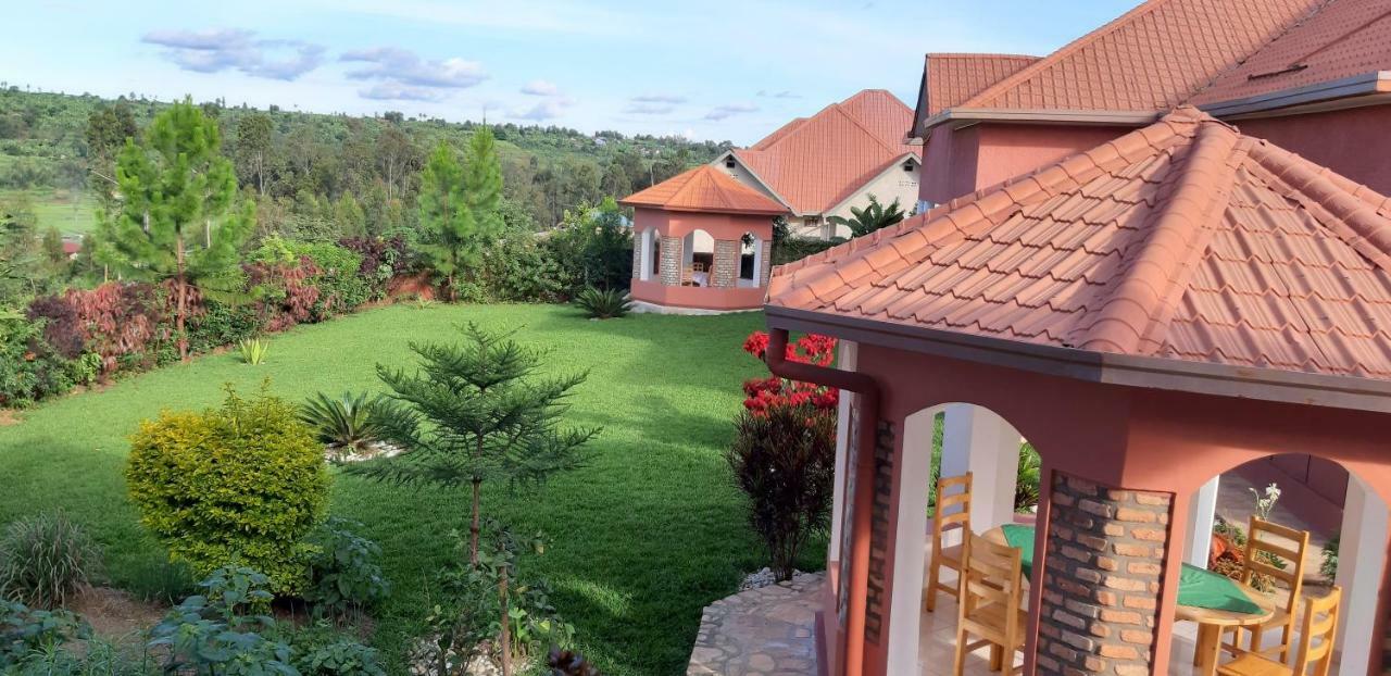 Hotel Maisons-Sifa Butare Esterno foto