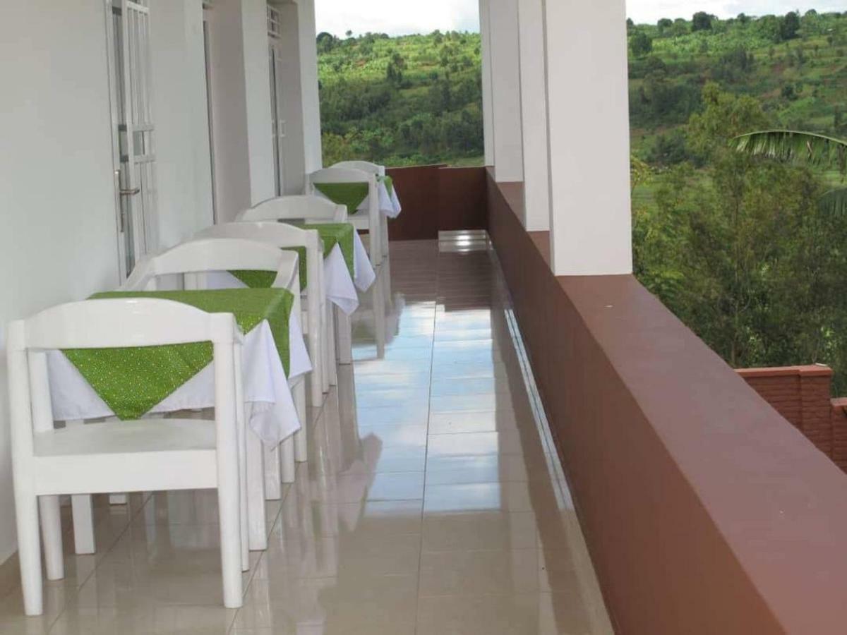 Hotel Maisons-Sifa Butare Esterno foto