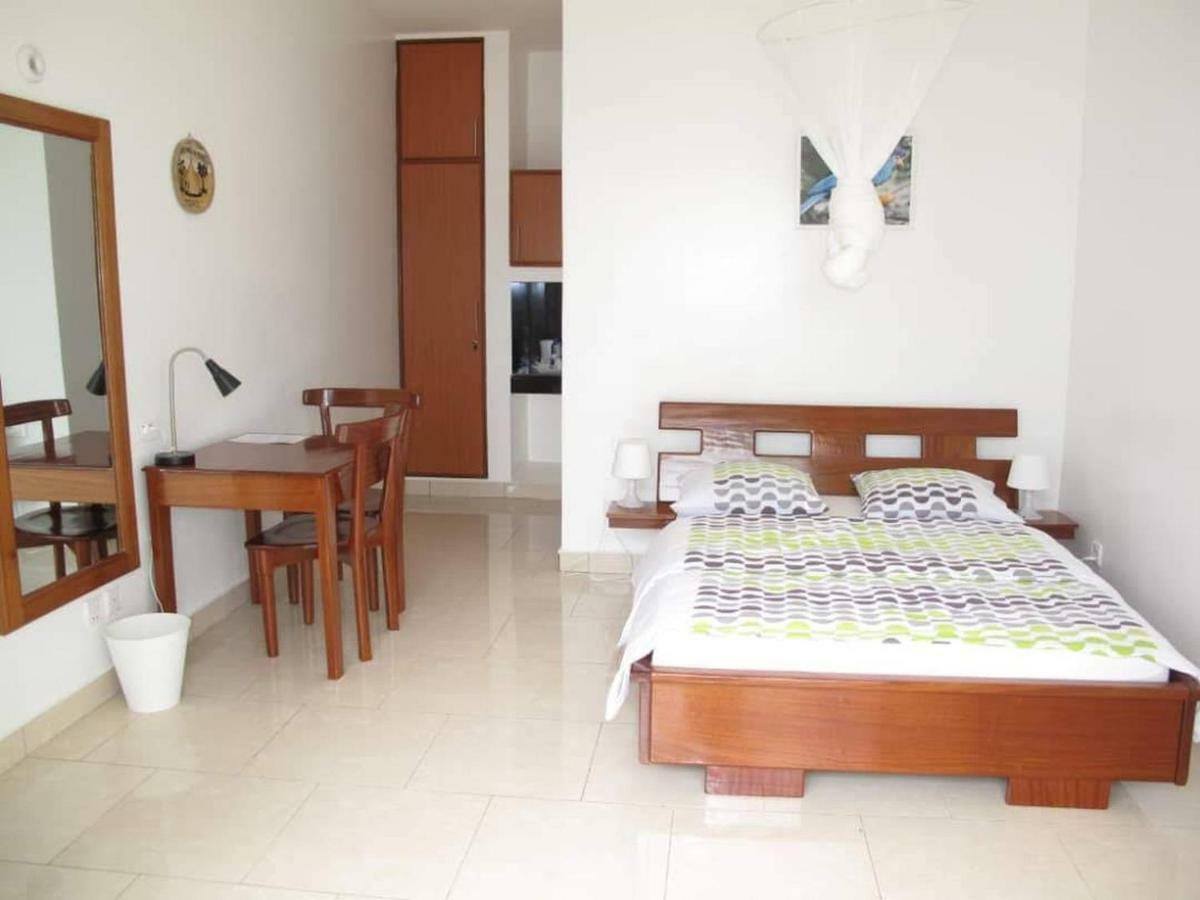 Hotel Maisons-Sifa Butare Esterno foto