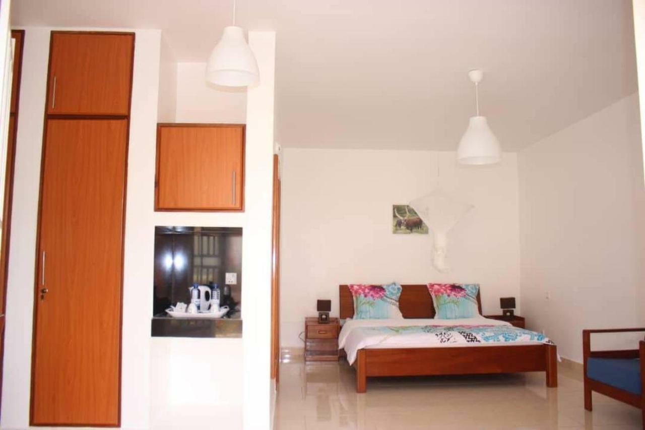 Hotel Maisons-Sifa Butare Esterno foto