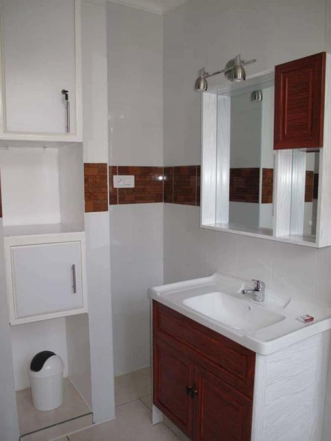 Hotel Maisons-Sifa Butare Esterno foto